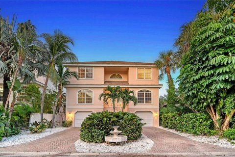 Casa en venta en Sarasota, Florida, 3 dormitorios, 311.87 m2 № 1558158 - foto 2