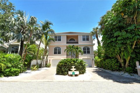 Casa en venta en Sarasota, Florida, 3 dormitorios, 311.87 m2 № 1558158 - foto 1