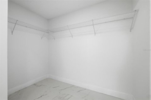 Villa ou maison à vendre à Tampa, Floride: 4 chambres, 234.11 m2 № 2427386 - photo 30