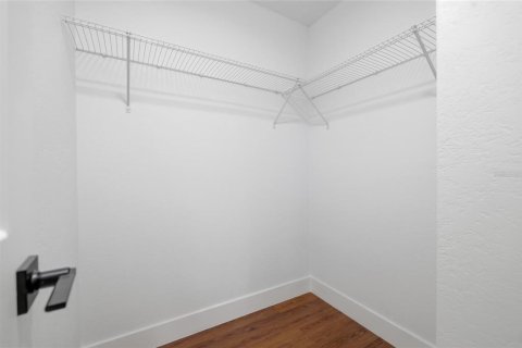Villa ou maison à vendre à Tampa, Floride: 4 chambres, 234.11 m2 № 2427386 - photo 29
