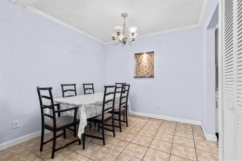 Adosado en venta en Clearwater, Florida, 2 dormitorios, 79.25 m2 № 1788157 - foto 7