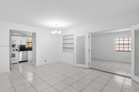 Casa en venta en Fort Lauderdale, Florida, 3 dormitorios, 137.96 m2 № 2075052 - foto 11