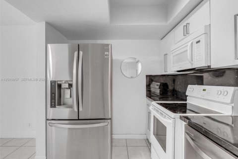 Casa en venta en Fort Lauderdale, Florida, 3 dormitorios, 137.96 m2 № 2075052 - foto 22