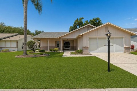 Villa ou maison à vendre à New Port Richey, Floride: 3 chambres, 158.68 m2 № 2226574 - photo 2