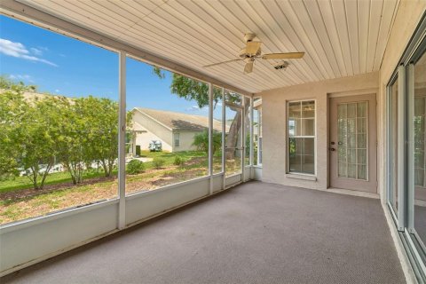Villa ou maison à vendre à New Port Richey, Floride: 3 chambres, 158.68 m2 № 2226574 - photo 29