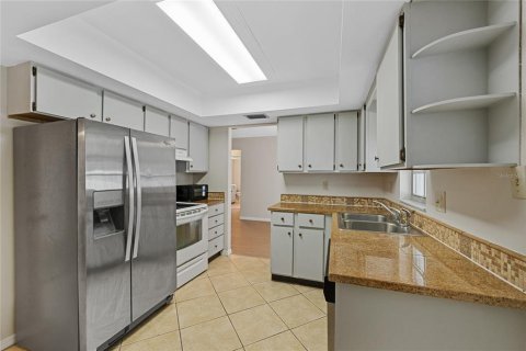 Apartamento en alquiler en Mount Dora, Florida, 2 dormitorios, 110.09 m2 № 1914769 - foto 13