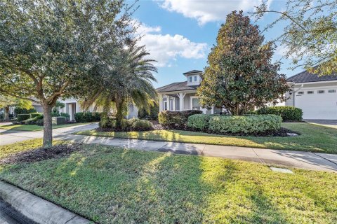 House in Gainesville, Florida 3 bedrooms, 197.6 sq.m. № 2100759 - photo 4