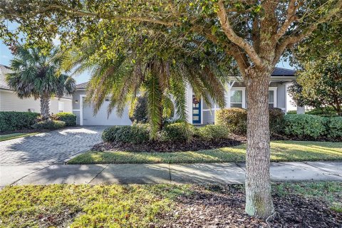 House in Gainesville, Florida 3 bedrooms, 197.6 sq.m. № 2100759 - photo 2