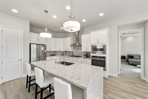 House in Gainesville, Florida 3 bedrooms, 197.6 sq.m. № 2100759 - photo 27