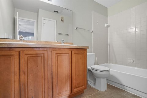 Condominio en venta en Orlando, Florida, 2 dormitorios, 86.77 m2 № 1852594 - foto 14