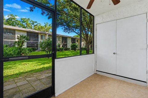 Copropriété à louer à Oldsmar, Floride: 2 chambres, 97.92 m2 № 2409798 - photo 23