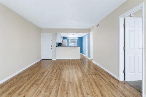 Copropriété à louer à Oldsmar, Floride: 2 chambres, 97.92 m2 № 2409798 - photo 10