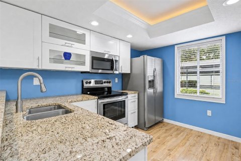 Copropriété à louer à Oldsmar, Floride: 2 chambres, 97.92 m2 № 2409798 - photo 4
