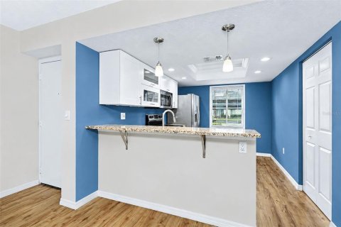 Copropriété à louer à Oldsmar, Floride: 2 chambres, 97.92 m2 № 2409798 - photo 3