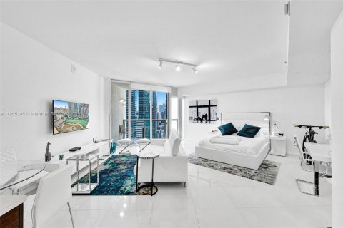Condominio en alquiler en Miami, Florida, 55.56 m2 № 1955773 - foto 14