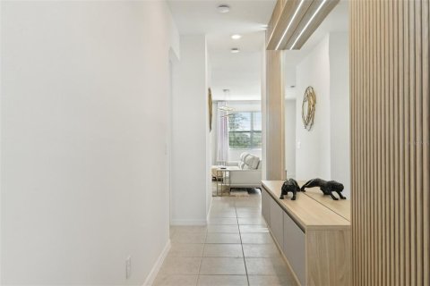 Townhouse in Davenport, Florida 3 bedrooms, 153.57 sq.m. № 1644430 - photo 20