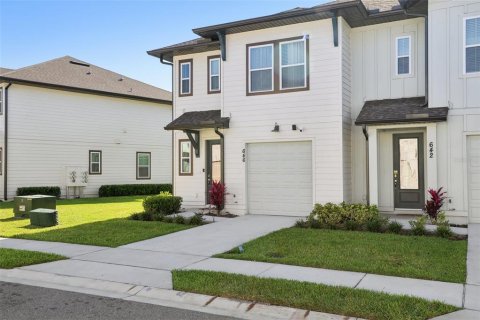 Townhouse in Davenport, Florida 3 bedrooms, 153.57 sq.m. № 1644430 - photo 4