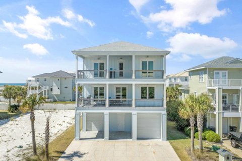 Casa en Pensacola Beach, Florida 8 dormitorios, 366.96 m2 № 560093