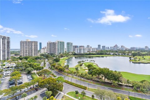 Снять в аренду кондоминиум в Авентура, Флорида 2 спальни, 106.09м2, № 2046079 - фото 17