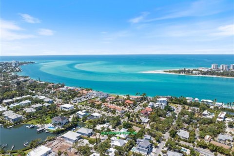 Villa ou maison à louer à Sarasota, Floride: 4 chambres, 231.98 m2 № 2150932 - photo 16