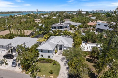 Villa ou maison à louer à Sarasota, Floride: 4 chambres, 231.98 m2 № 2150932 - photo 2
