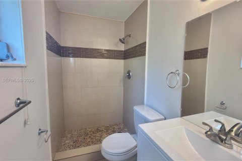 Снять в аренду виллу или дом в Мирамар, Флорида 3 спальни, 127.28м2, № 1989534 - фото 12