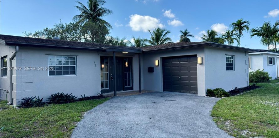 Дом в Мирамар, Флорида 3 спальни, 127.28м2 № 1989534