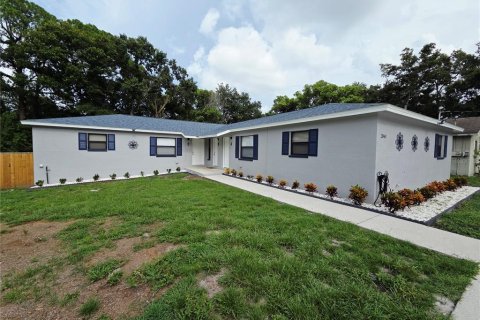 Villa ou maison à Safety Harbor, Floride 2 chambres, 98.01 m2 № 2156022