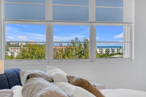 Купить кондоминиум в Бока-Ратон, Флорида 2 спальни, 100.15м2, № 2005480 - фото 30