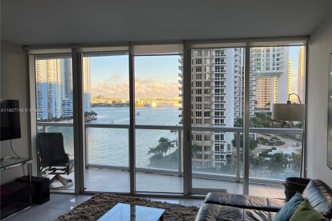 Apartment in Miami, Florida 2 bedrooms, 123.1 sq.m. № 1748159 - photo 4