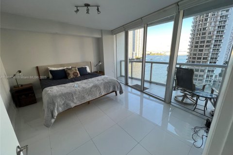Apartment in Miami, Florida 2 bedrooms, 123.1 sq.m. № 1748159 - photo 7
