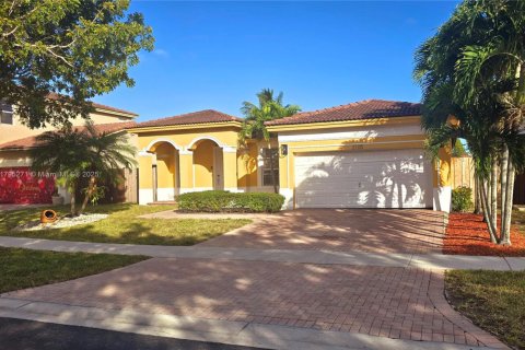 Casa en venta en Homestead, Florida, 3 dormitorios, 166.02 m2 № 1697349 - foto 5
