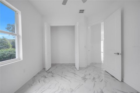 Casa en venta en Lehigh Acres, Florida, 3 dormitorios, 154.78 m2 № 1849766 - foto 27