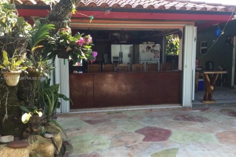 Купить виллу или дом в Майами, Флорида 4 спальни, 199м2, № 2034603 - фото 11