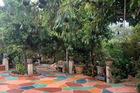 Купить виллу или дом в Майами, Флорида 4 спальни, 199м2, № 2034603 - фото 17