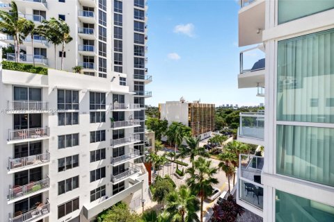 Condominio en venta en Fort Lauderdale, Florida, 2 dormitorios, 91.97 m2 № 2336650 - foto 23