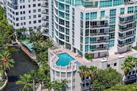 Condominio en venta en Fort Lauderdale, Florida, 2 dormitorios, 91.97 m2 № 2336650 - foto 2