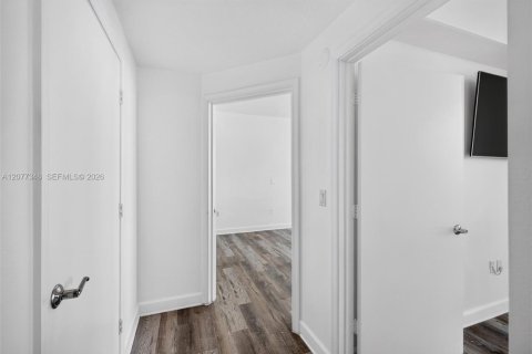 Condominio en venta en Fort Lauderdale, Florida, 2 dormitorios, 91.97 m2 № 2336650 - foto 26