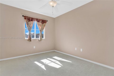 Townhouse in Homestead, Florida 3 bedrooms, 171.87 sq.m. № 2152779 - photo 30