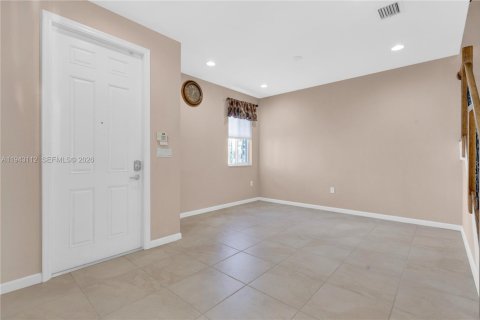 Townhouse in Homestead, Florida 3 bedrooms, 171.87 sq.m. № 2152779 - photo 3