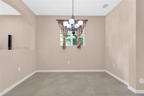 Townhouse in Homestead, Florida 3 bedrooms, 171.87 sq.m. № 2152779 - photo 8