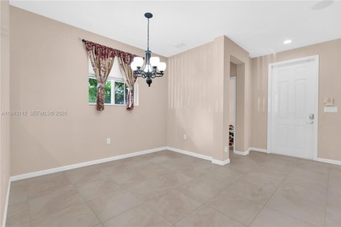 Townhouse in Homestead, Florida 3 bedrooms, 171.87 sq.m. № 2152779 - photo 7