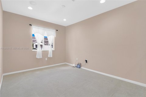 Townhouse in Homestead, Florida 3 bedrooms, 171.87 sq.m. № 2152779 - photo 20