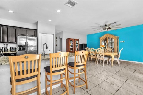 Casa en alquiler en Homestead, Florida, 6 dormitorios, 282.42 m2 № 2016263 - foto 8