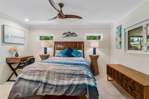 House in Safety Harbor, Florida 2 bedrooms, 156.91 sq.m. № 2200625 - photo 30