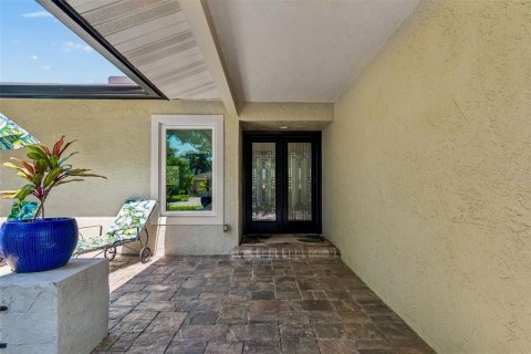House in Safety Harbor, Florida 2 bedrooms, 156.91 sq.m. № 2200625 - photo 13