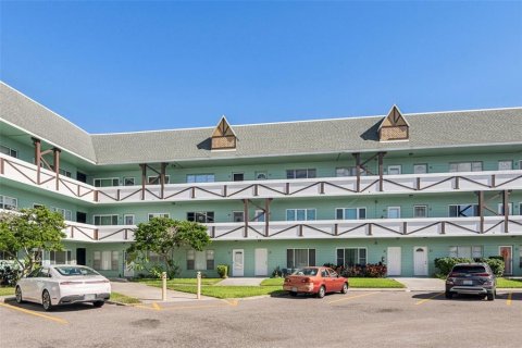 Condo à Clearwater, Floride, 1 chambre  № 2093008