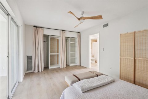 Copropriété à vendre à Clearwater, Floride: 1 chambre, 76.64 m2 № 2093008 - photo 13
