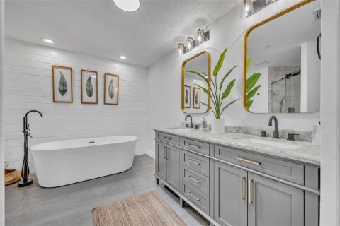 Townhouse in Orlando, Florida 3 bedrooms, 195.47 sq.m. № 1688298 - photo 18