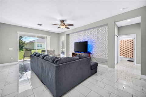 Casa en venta en Poinciana, Florida, 3 dormitorios, 145.67 m2 № 2197092 - foto 10